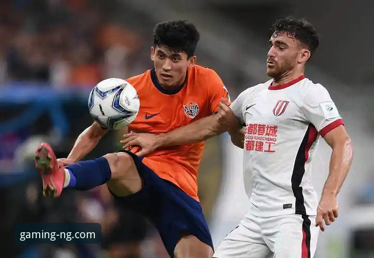青岛海牛3-1击败上海海港最新动态:13年等待终迎突破,NG体育平台见证赛场奇迹